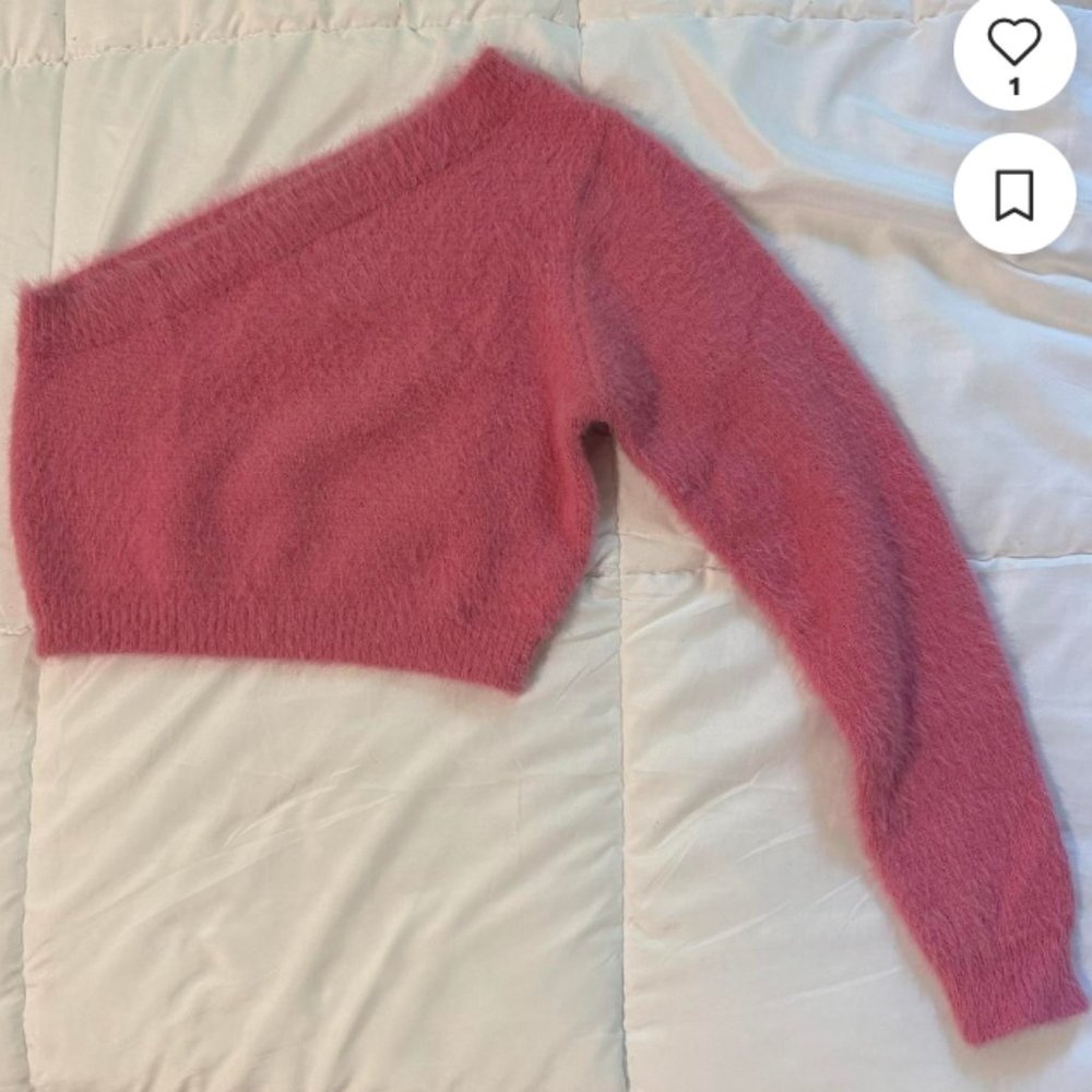 one shoulder sweater